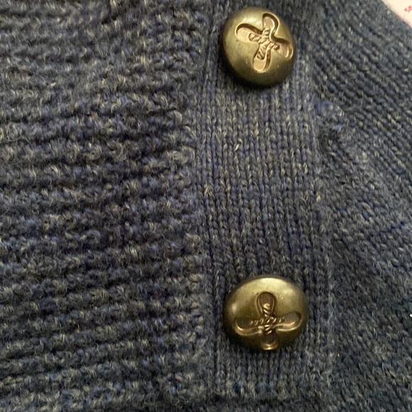 Even for Girls Short Sleeve Sweater - Picture 12 of 13